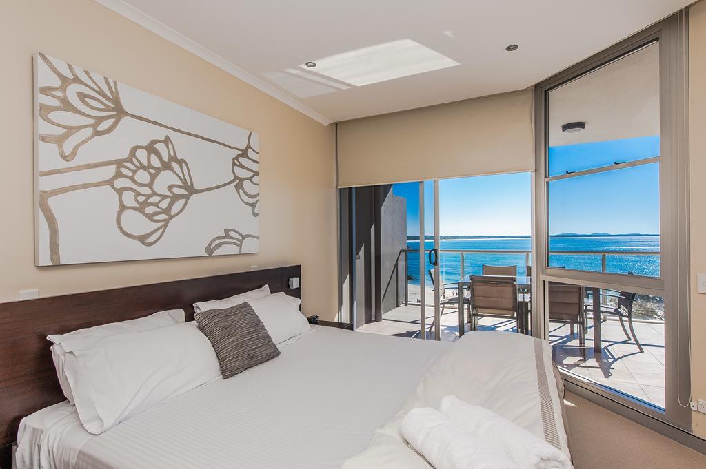 Sandcastle Apartments Порт Макари Екстериор снимка
