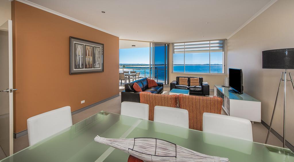 Sandcastle Apartments Порт Макари Екстериор снимка