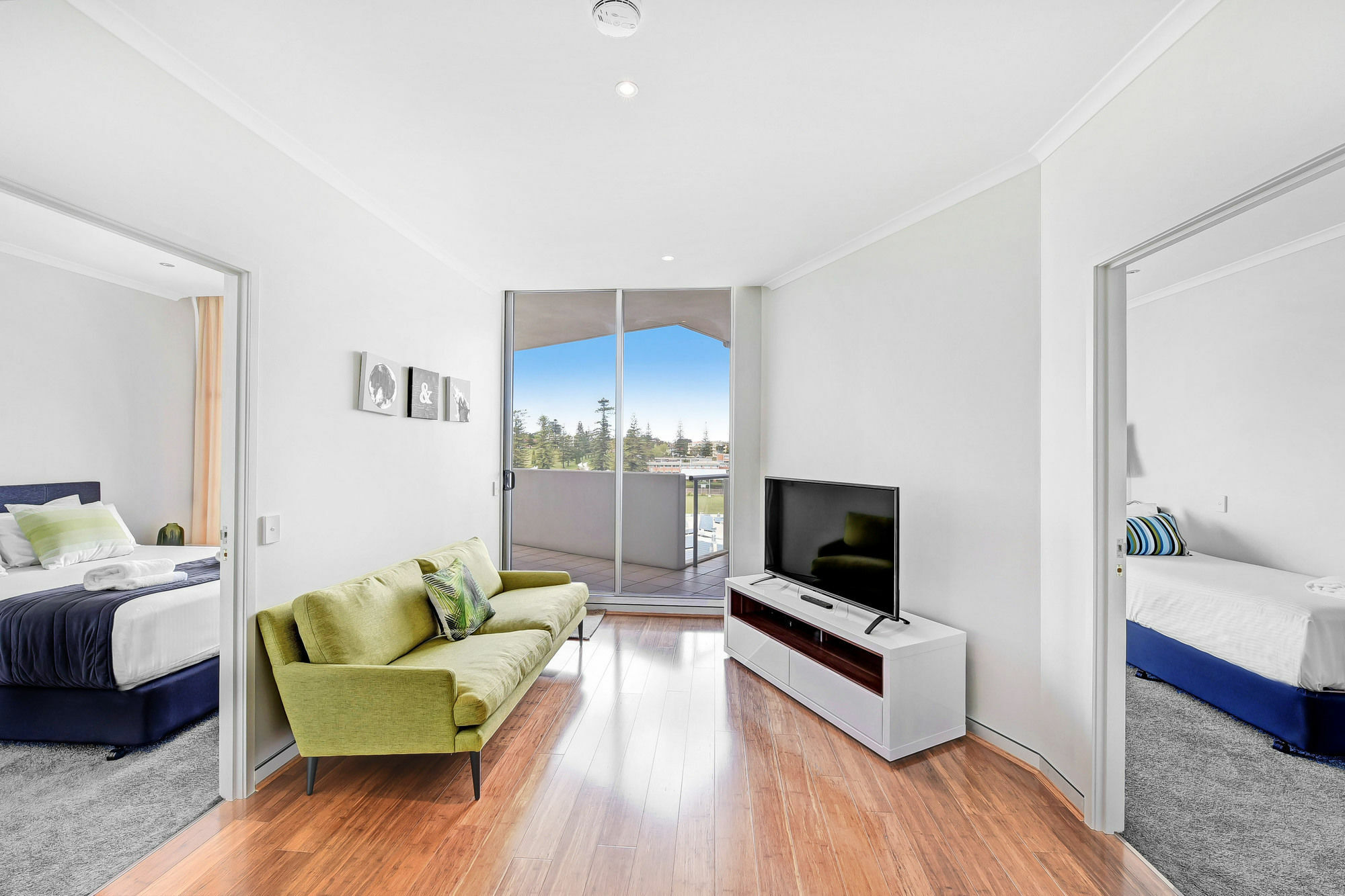 Sandcastle Apartments Порт Макари Екстериор снимка