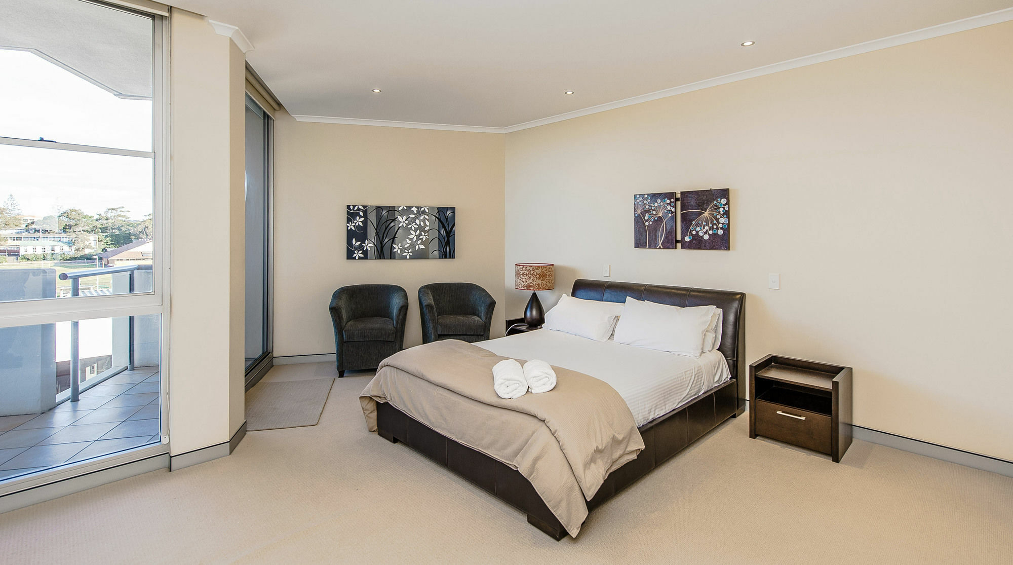 Sandcastle Apartments Порт Макари Екстериор снимка